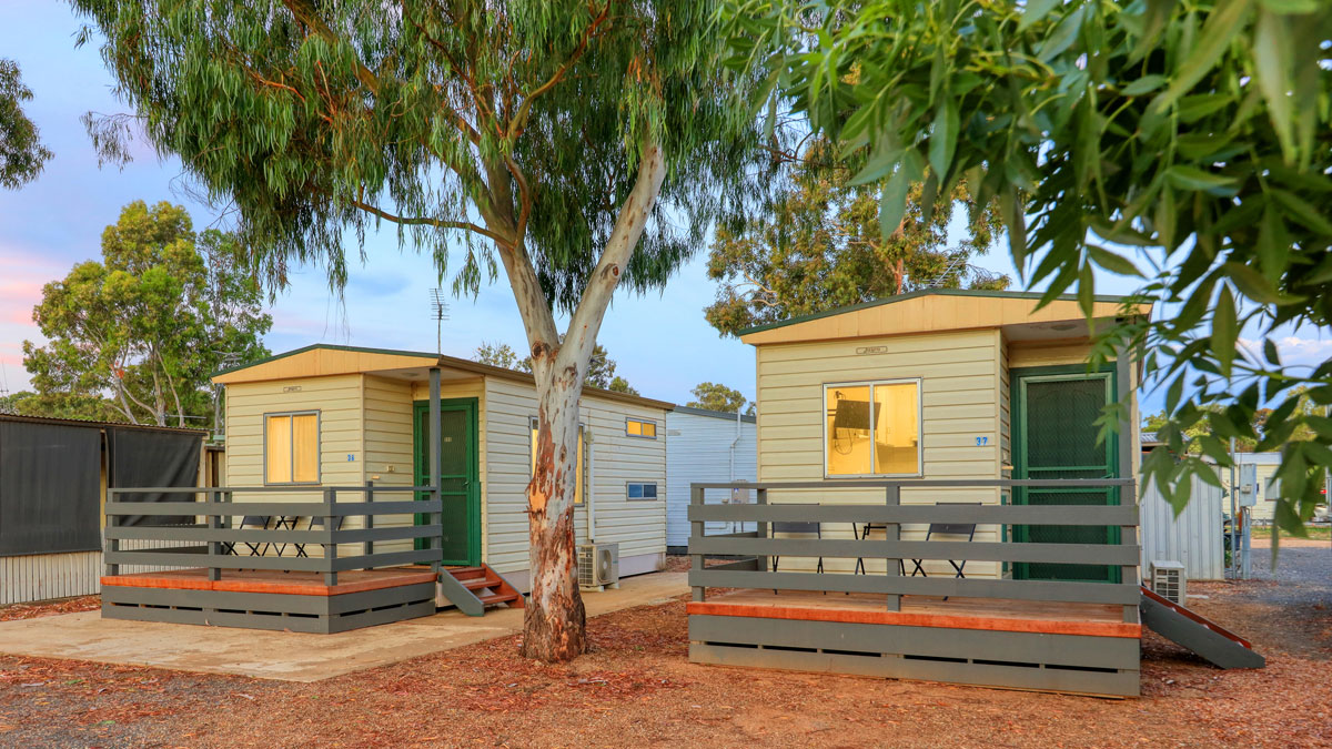 Yarrawonga Riverlands Tourist Park Standard Studio Unit
