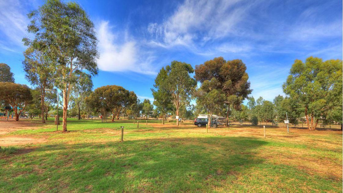 Unpowered Camp Sites Yarrawonga Riverlands Tourist Park