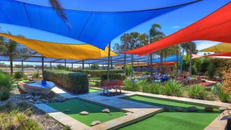 The mini golf course at Tunzafun